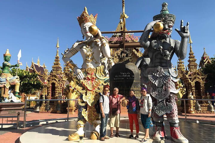 Chiang Rai Temples Private Tour from Chiang Mai with Lunch image