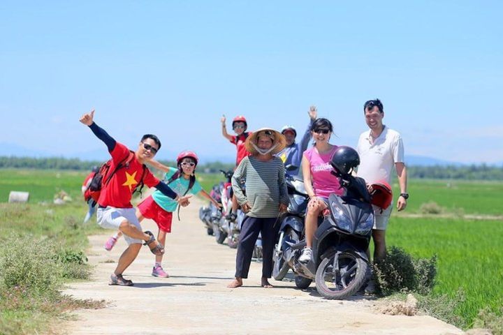 Private Tour Experience by Motorbike to Hoi An Villages And Islands image