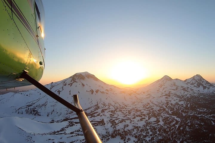 Bend, Oregon Cascades Ring of Fire Helicopter Tour image