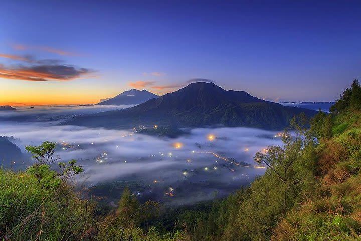 Hidden Village of Heaven & Ubud Instagrammable Full-Day Tour  image