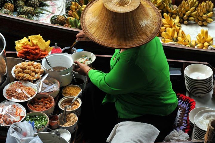 A Thai Breakfast In Historic Bangkrak image