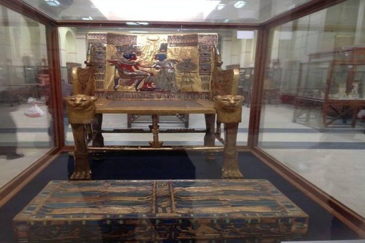 Day Trip To Egyptian Museum And Islamic Cairo image