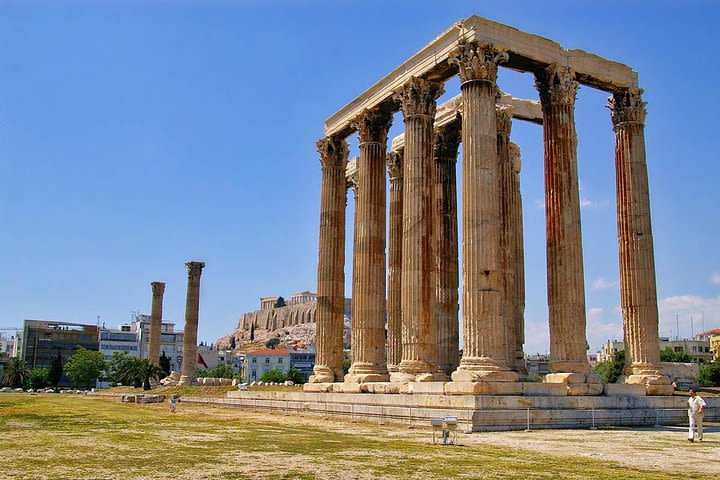 Small Gr & Family: Athens City Tour & 3 Islands Cruise & Delphi Tour & Air Tranf image