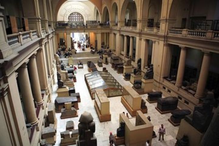 Cairo Egyptian Museum and Old Cairo Private Full-Day Tour with Lunch image