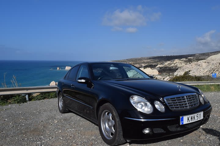 Larnaca Airport transfer to Limassol image