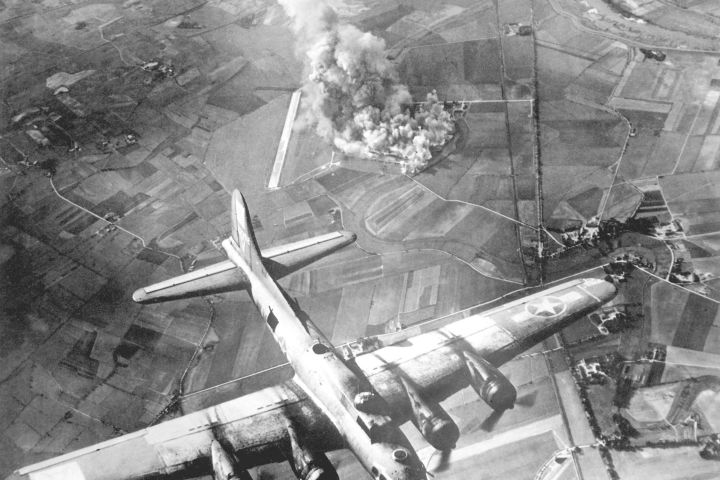 Gdańsk: Muzeum II Wojny Światowej - wycieczka w języku angielskim image