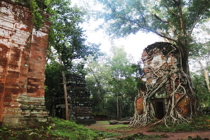  Koh Ker and Boeng Mealea Jungle Explorer image