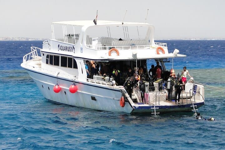 PADI Advanced Open Water Diving Course & Certificate With Transfer - Hurghada image