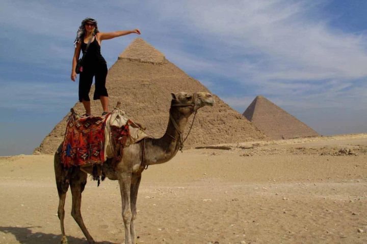 Cairo Private Tour: Pyramids, Museum & Bazaar image