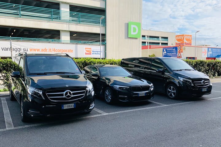 Fiumicino airport transfer - Rome center image