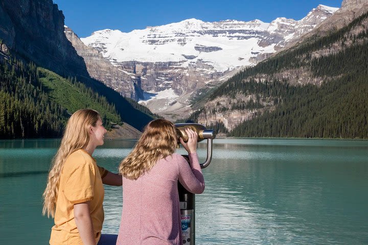 Banff National Park Tour with Lake Louise and Moraine Lake image