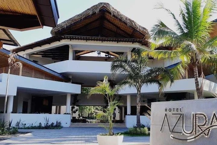 Transfer From Liberia Airport To Azura Beach Resort image