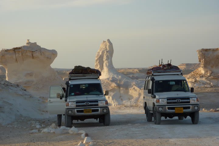 Overnight White Desert Safari Camping  image