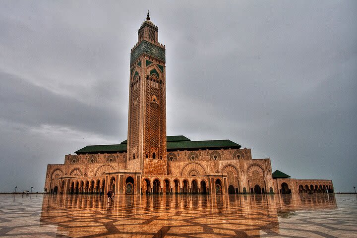 Casablanca Airport (CMN) to Casablanca City Center Private Transfer image