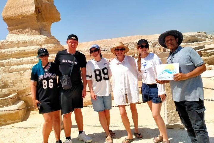 Giza Pyramids, Museum & Bazaar Tour image