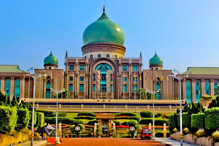Putrajaya Boat Cruise, with Lunch, Prime Minister Office, Putra and Pink Mosques image