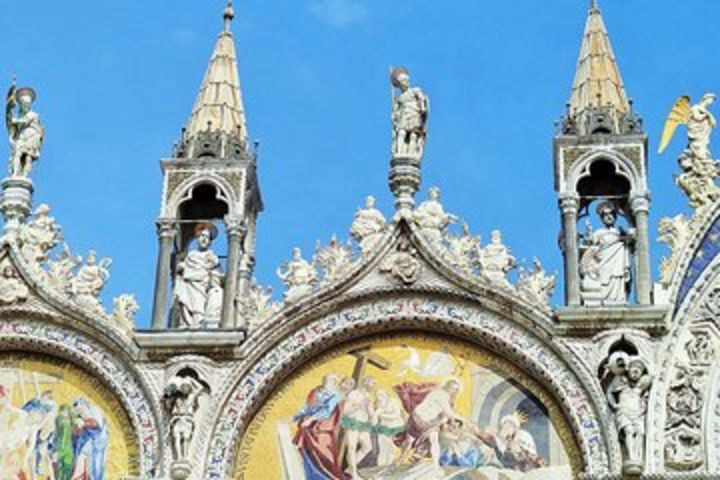 Doge's Palace and St Mark's Basilica Tour image