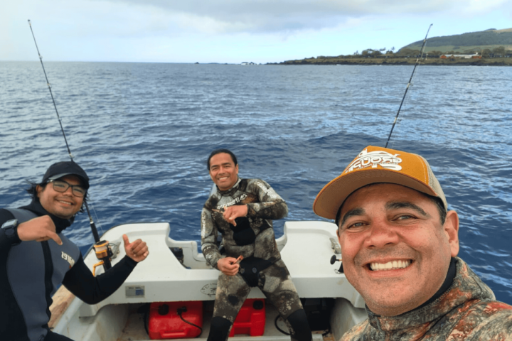Tour de Pesca Deportiva en Rapa Nui: Atún, Mahi Mahi y más image