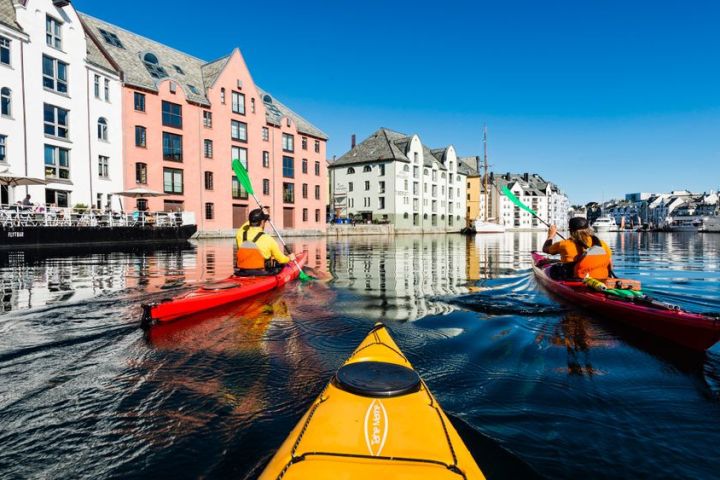 From Ålesund: Family Kayaking City & Sea Experience image