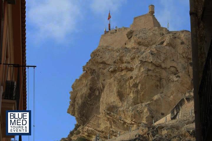 Alicante Walking Tour: City Centre & Santa Barbara Castle image