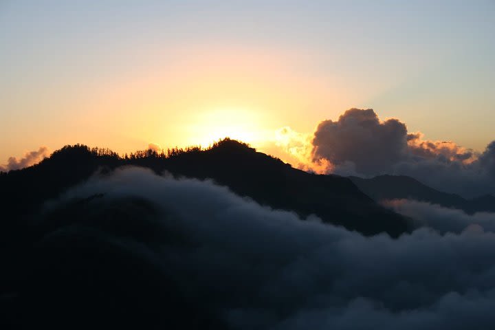 Nagarkot Sunset Tour image