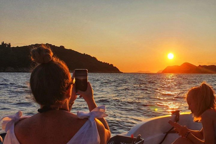 Private Sunset Cruise in Dubrovnik Archipelago image