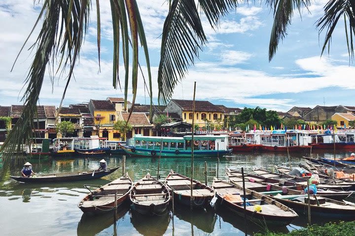 Transfer Da Nang - My Son- Hoi An- Da Nang image