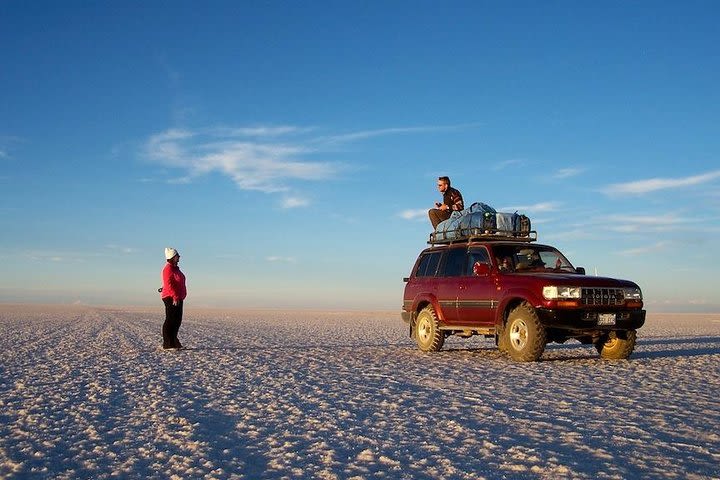 Uyuni Salt Flats (Day Trip) English Guide image