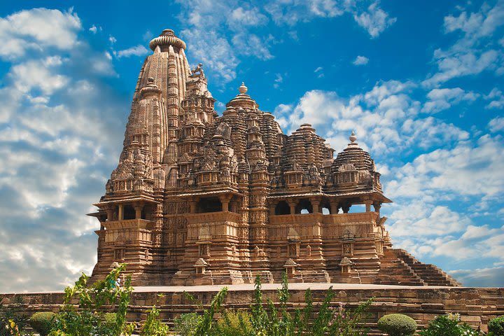 Private Tour of Kamasutra Temples in Khajuraho image