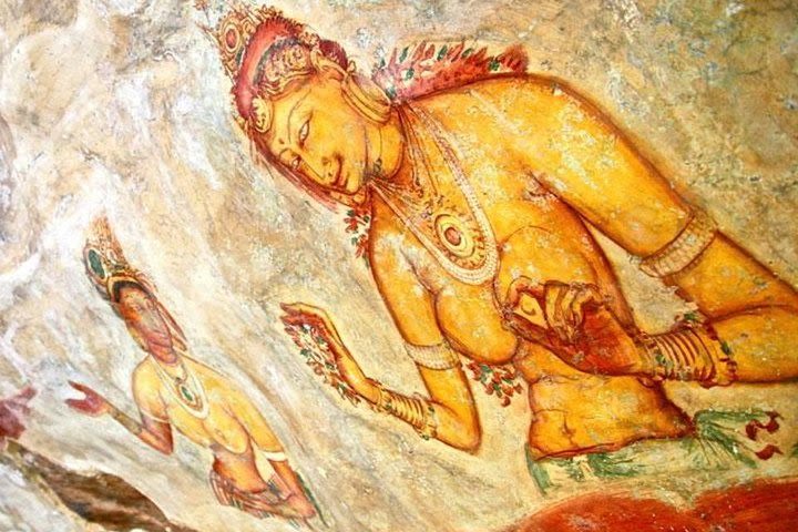 Private Day Tour to Sigiriya Rock & Dambulla Cave Temple From Kandy. image