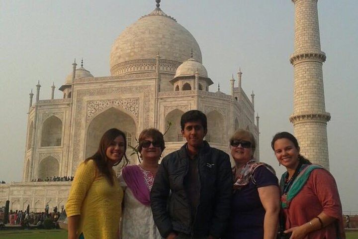 Overnight Agra Tour From Delhi with Sunrise and Sunset Tajmahal View image