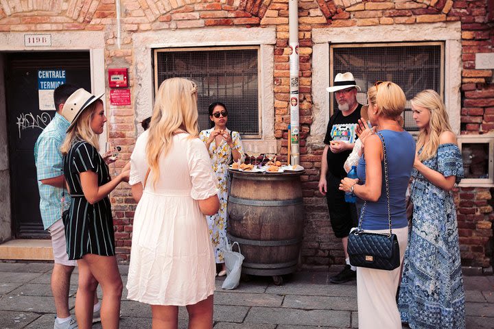  Dine Around Venice Small Group: Authentic Food and Wine Experience  image