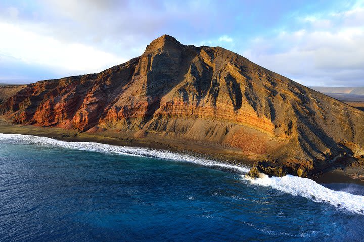 Helicopter Sunset Experience Tour from Kona image