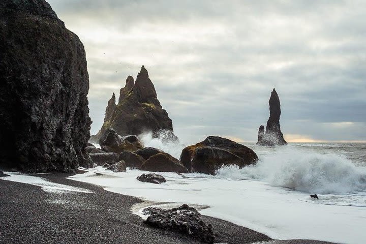 6-Day Small-Group Adventure Tour Around Iceland f. Reykjavik image