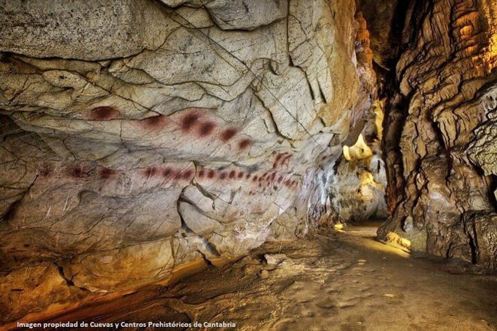 Private Puente Viesgo Caves Full-Day Tour from Santander image