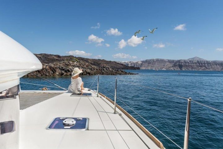 Santorini Caldera Sailing Tour with BBQ Lunch and Drinks image