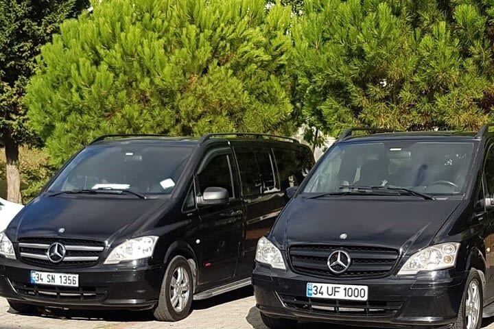 Istanbul Airport Arrival Transfer Service to City Center image