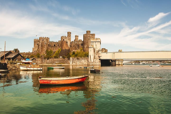 Snowdonia & Chester Day Tour from Manchester Including Admission image