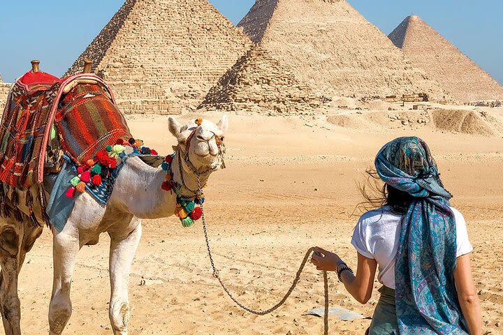 Full-Day Tour Giza Pyramids, Sphinx, Memphis, and Saqqara image