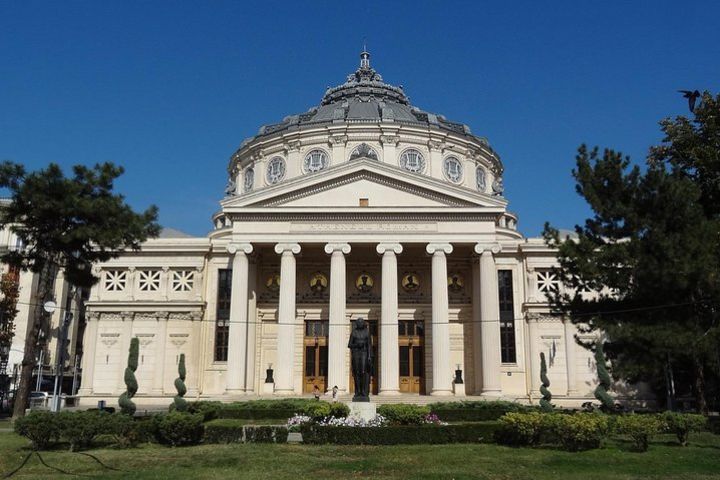 Bucharest Walking Tour image