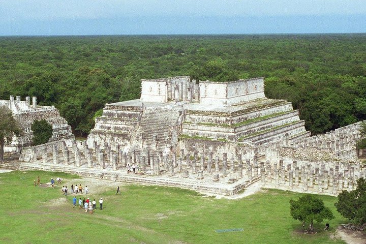 Private tour to Chichen Itza, Valladolid and Ek Balam image