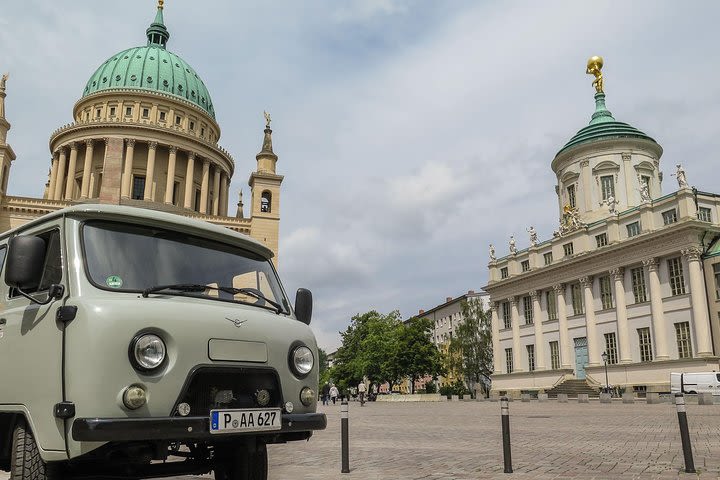 Potsdam Highlights - Private sightseeing tour by minibus image