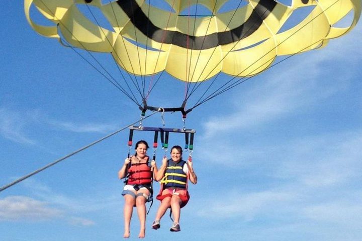 Semporna Parasailing over the celebest sea neer semporna town image