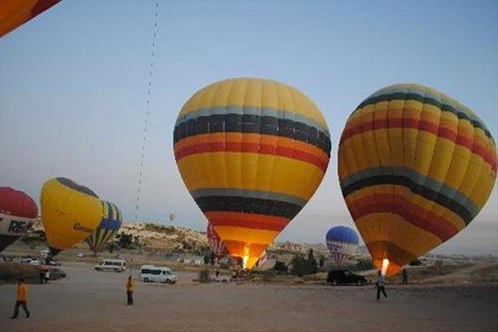 Hot Air Balloon Ride in Luxor,Egypt image