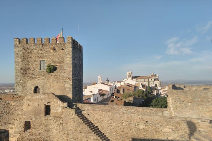 Évora and Monsaraz from Lisbon image