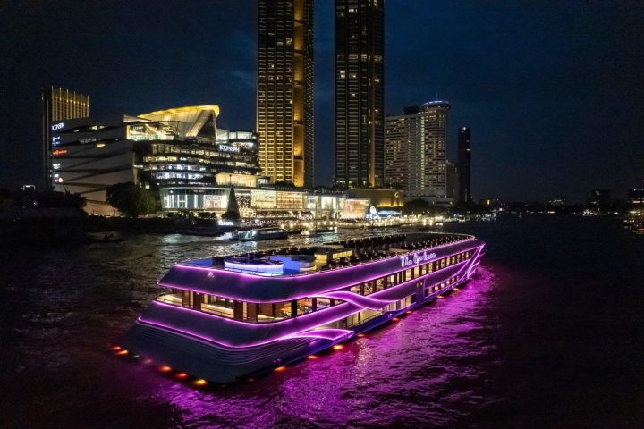 Opulent Chao Phraya Dinner Cruise image