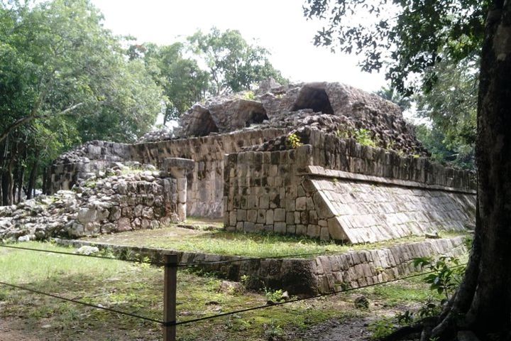 Chichen Itza Exclusive image