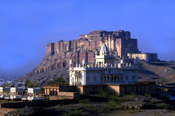 Experience Full Day Jodhpur City Sightseeing Tour with Three Wheeled Tuk Tuk image