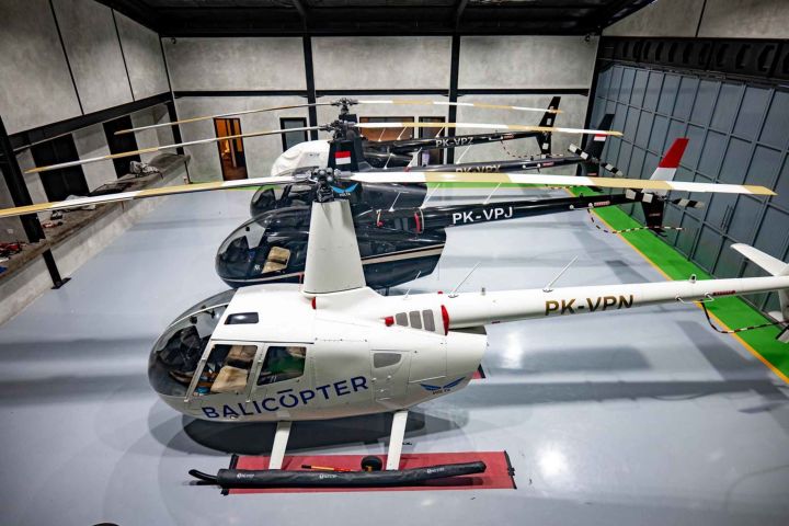 Helicopter South Bali Tour From Ungasan image