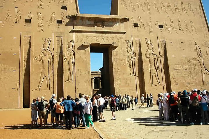 [Private] Day Trip to Edfu & Komombo image